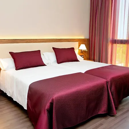 Hotel Dna Monse & Golf