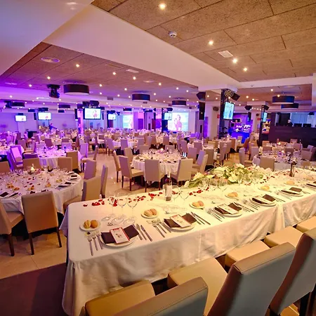 Hotel Dna Monse & Golf