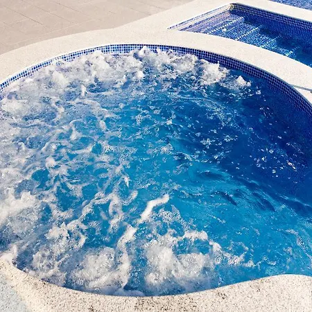 Dna Monse & Golf Hotel 4*