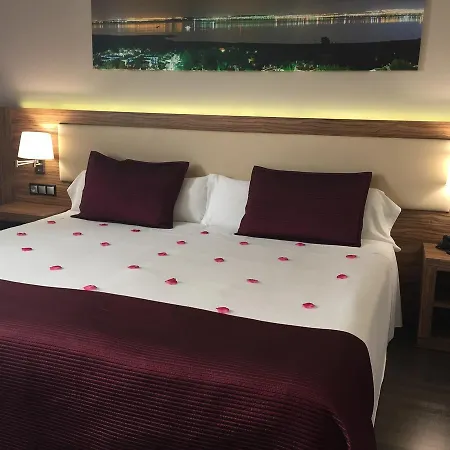 Dna Monse & Golf Hotel 4*